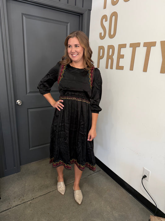 Embroidery Midi Dress