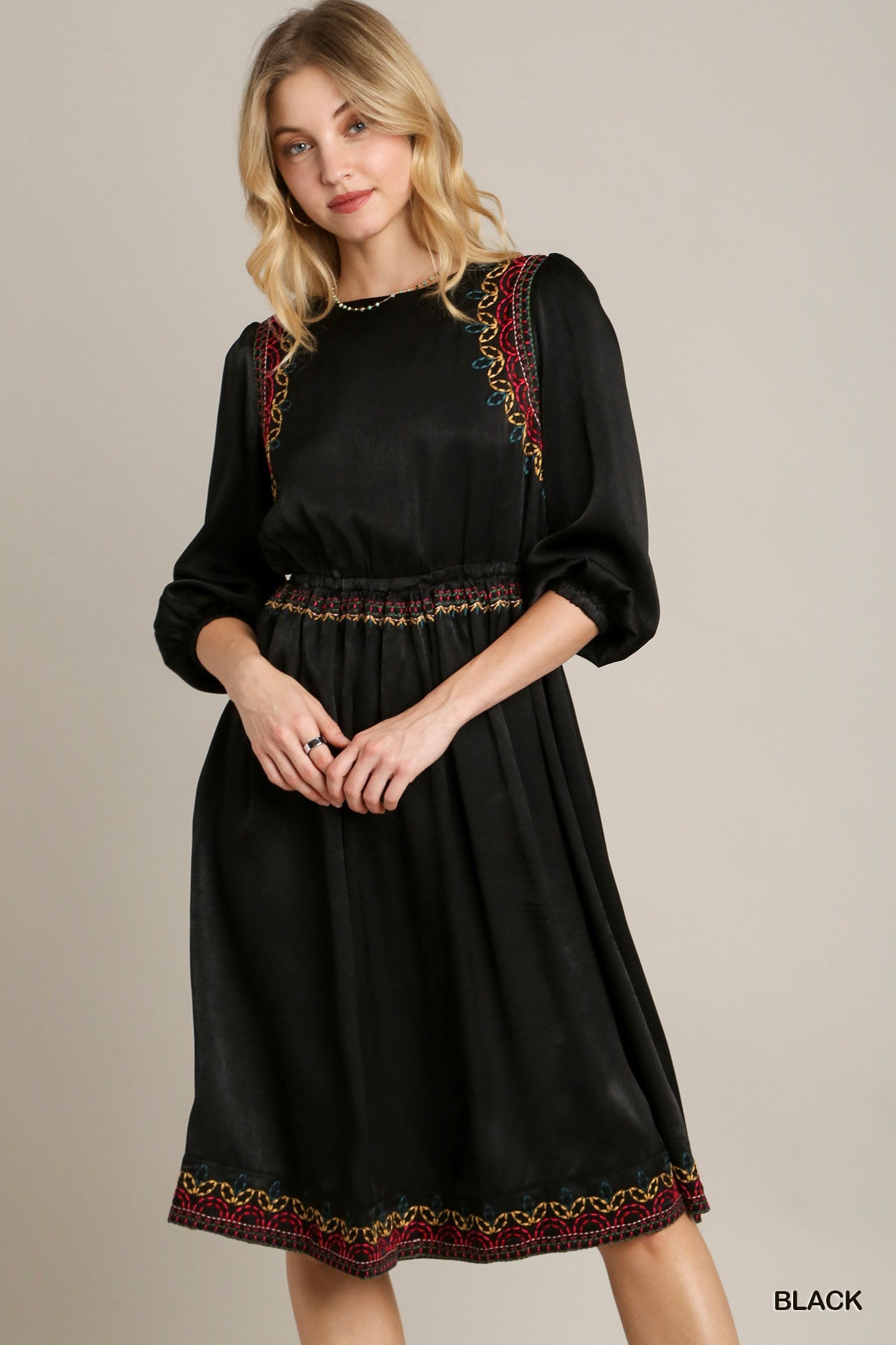 Embroidery Midi Dress