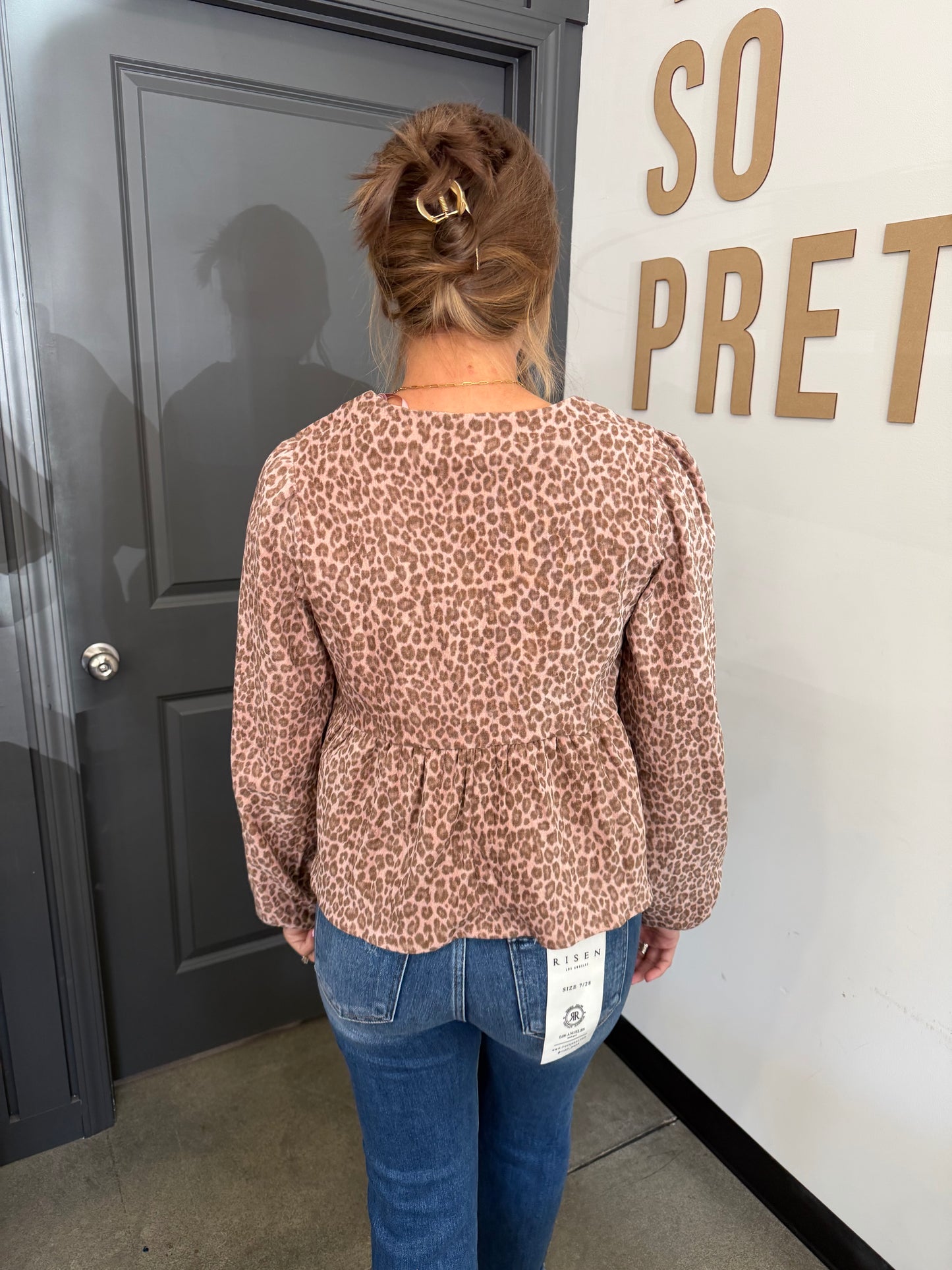 leopard bow top